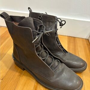 Louise et Cie Dark Gray Ankle Boots